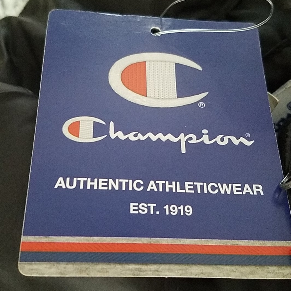 Champion Puffer Vest NWT - Picture 4 of 7